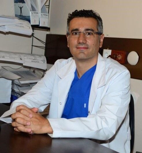 doktor Cinsiyetçi Loukas Ören